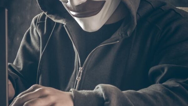 analyzing the costs of identity theft for local businesses