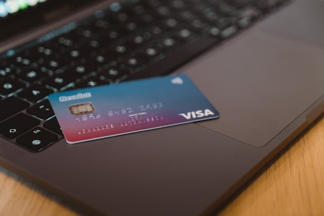 Key Techniques for Monitoring Your Credit Report Against Identity Theft